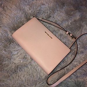 Michael Kors crossbody purse